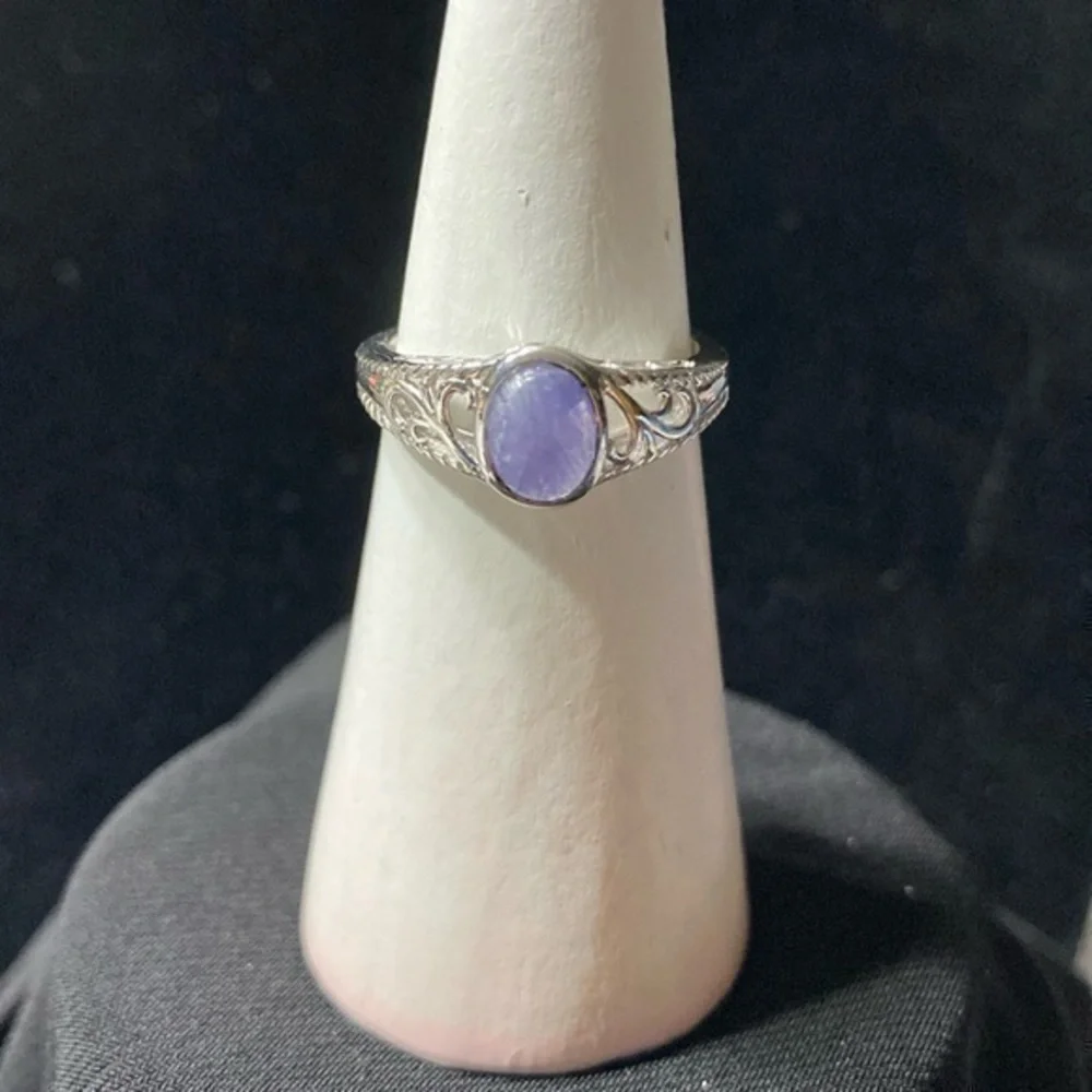 JTV vintage Sterling silver 1.51 CT oval Tanzanite ring - Picture 1 of 5